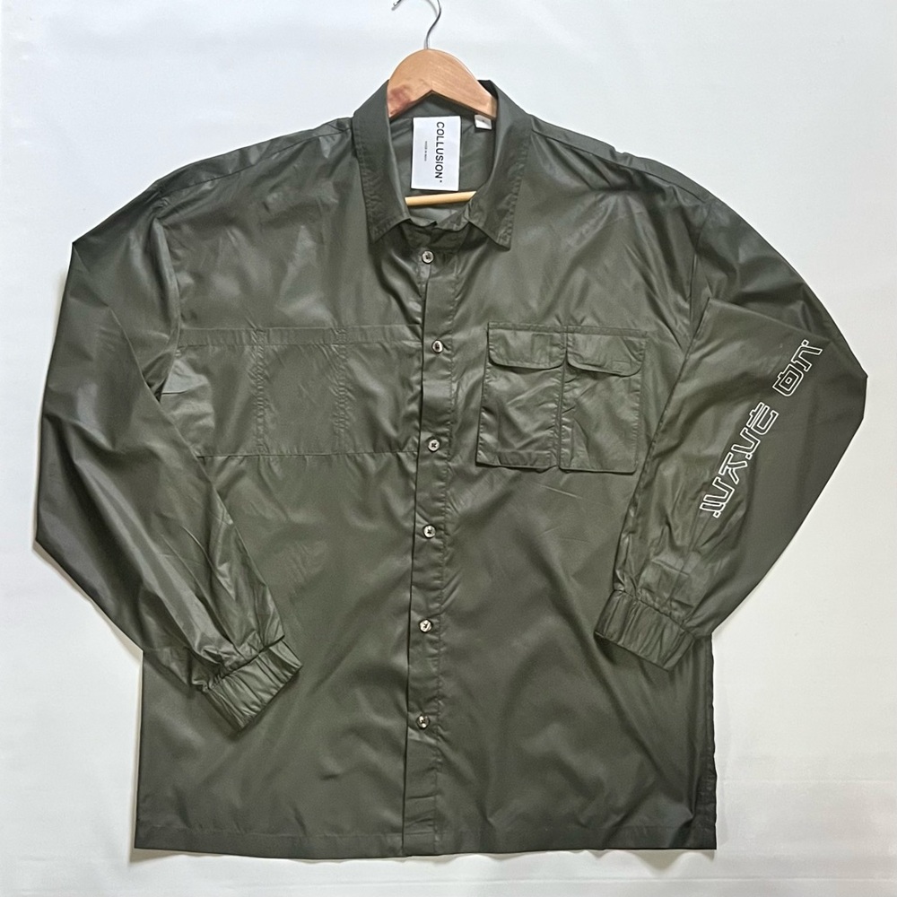 Collusion "Wave On" Button-Down Men's Shirt  Green NWOT